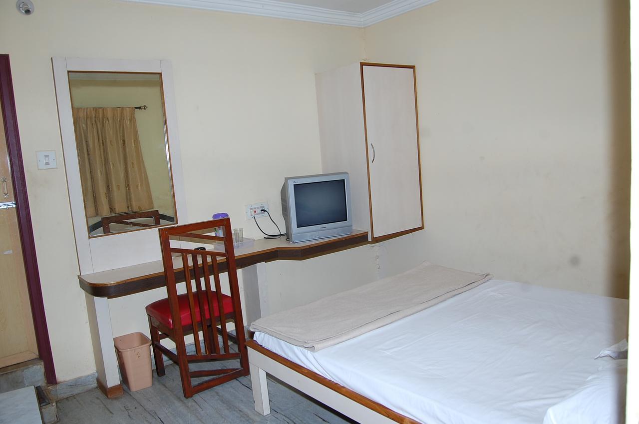 Greens Residency Bangalore Luaran gambar